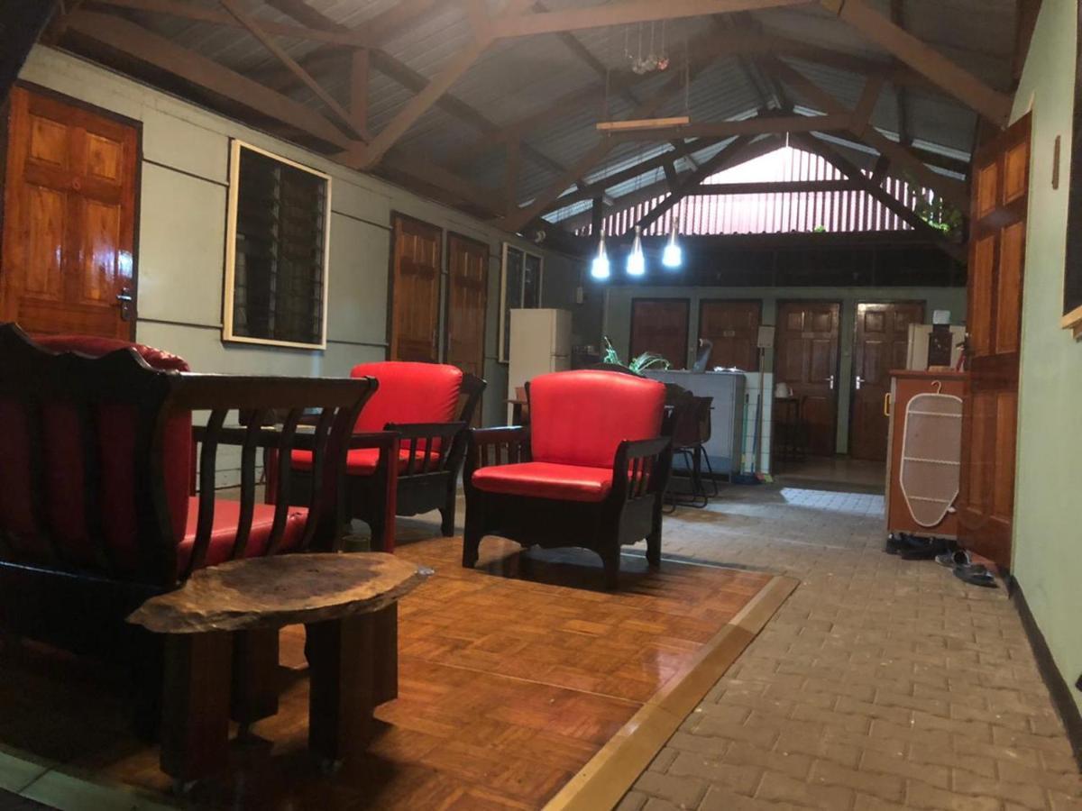 Unu Pikin Guesthouse Paramaribo Luaran gambar