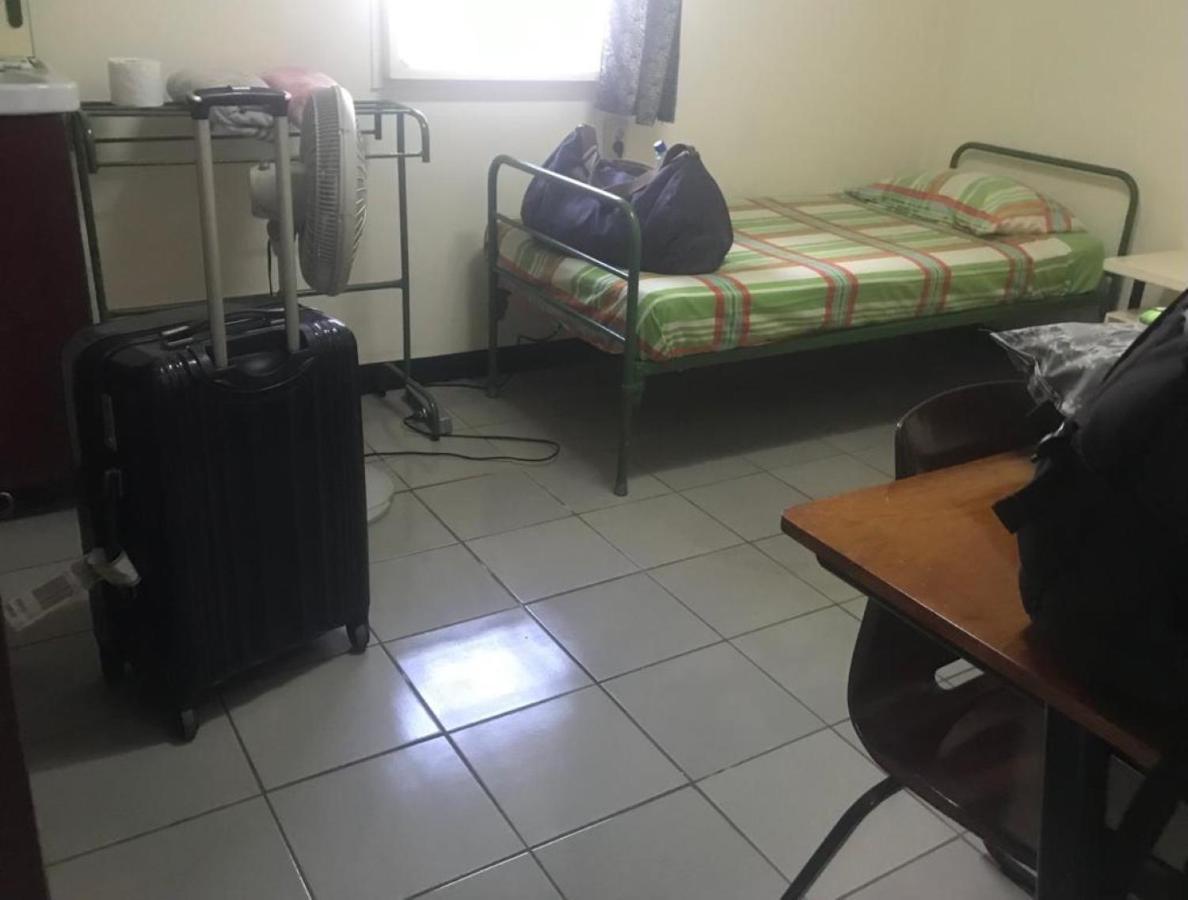 Unu Pikin Guesthouse Paramaribo Luaran gambar
