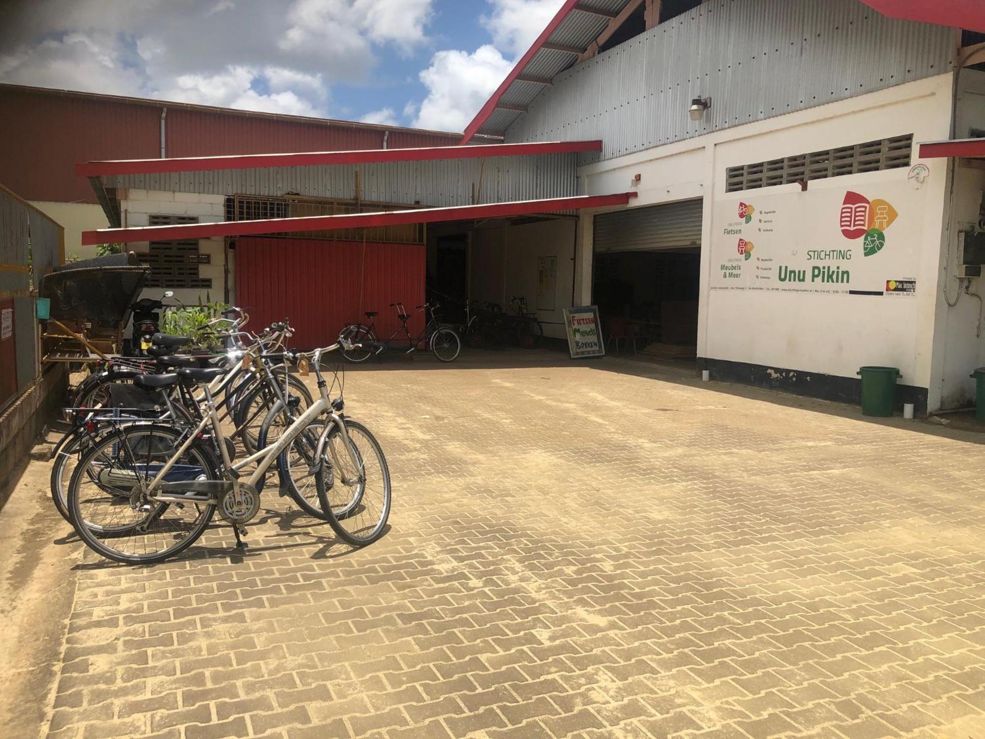 Unu Pikin Guesthouse Paramaribo Luaran gambar